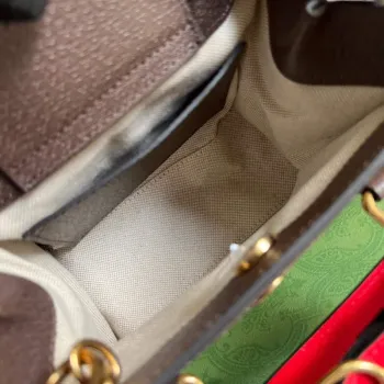 Gucci 655661 Gucci Diana jumbo GG Mini Tote Bag Hnědá