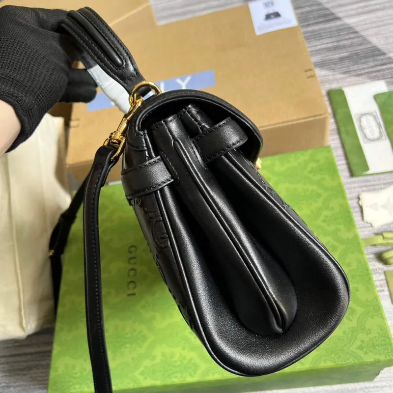 Gucci 675791 Malá taška s horním uchopem GG Černá