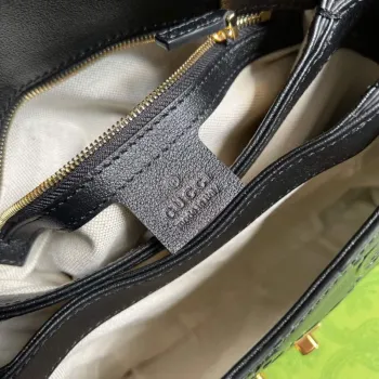 Gucci 675791 Malá taška s horním uchopem GG Černá