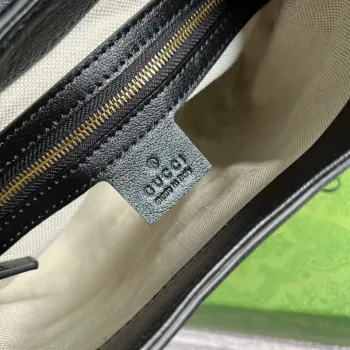 Gucci 675788 Malá GG Kabelka přes rameno Černá