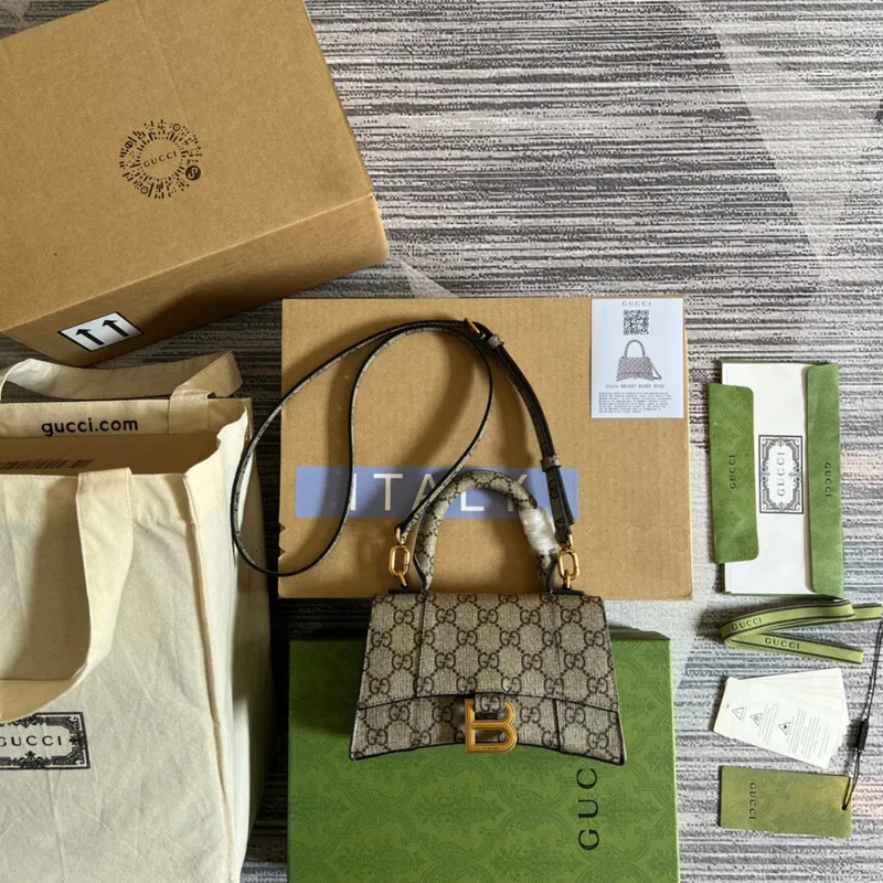 Gucci 681695 The Hacker Project Mini Hourglass taška Béžová a ebenová