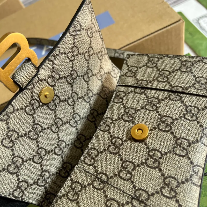 Gucci 681695 The Hacker Project Mini Hourglass taška Béžová a ebenová