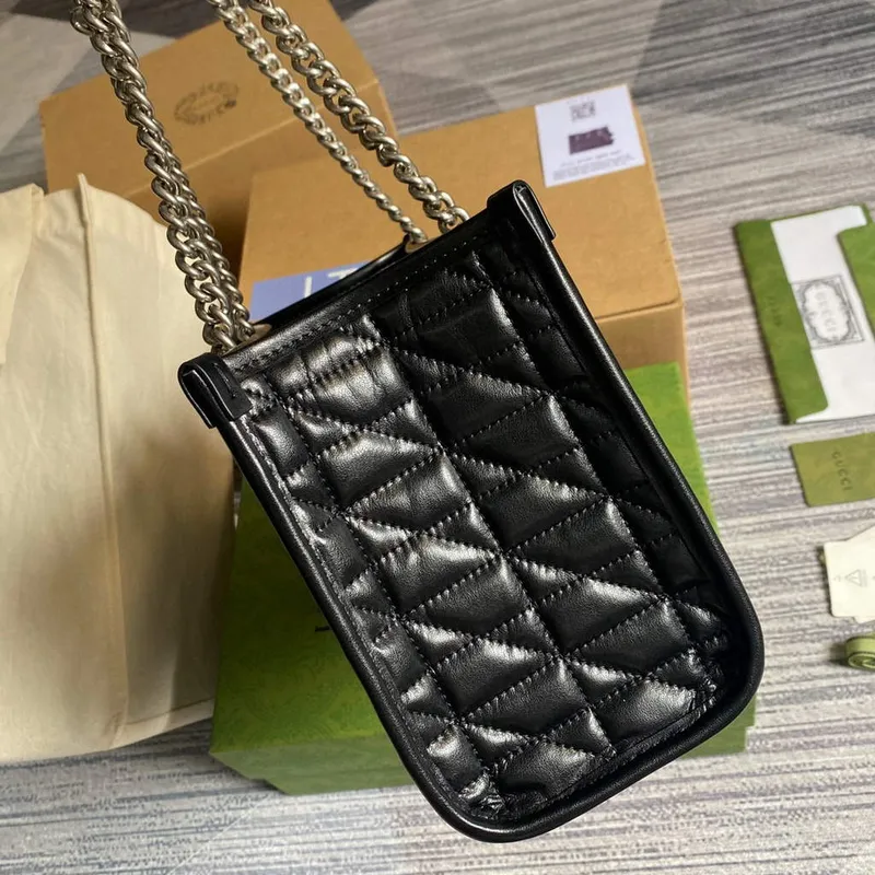 Gucci 681483 GG Marmont malá taška přes rameno černá