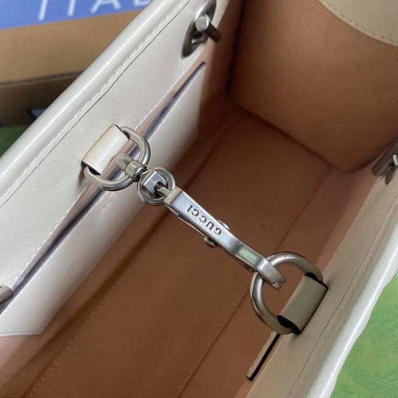 Gucci 681483 GG Marmont malá taška přes rameno Béžová