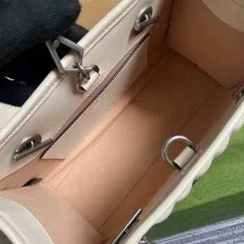 Gucci 681483 GG Marmont malá taška přes rameno Béžová