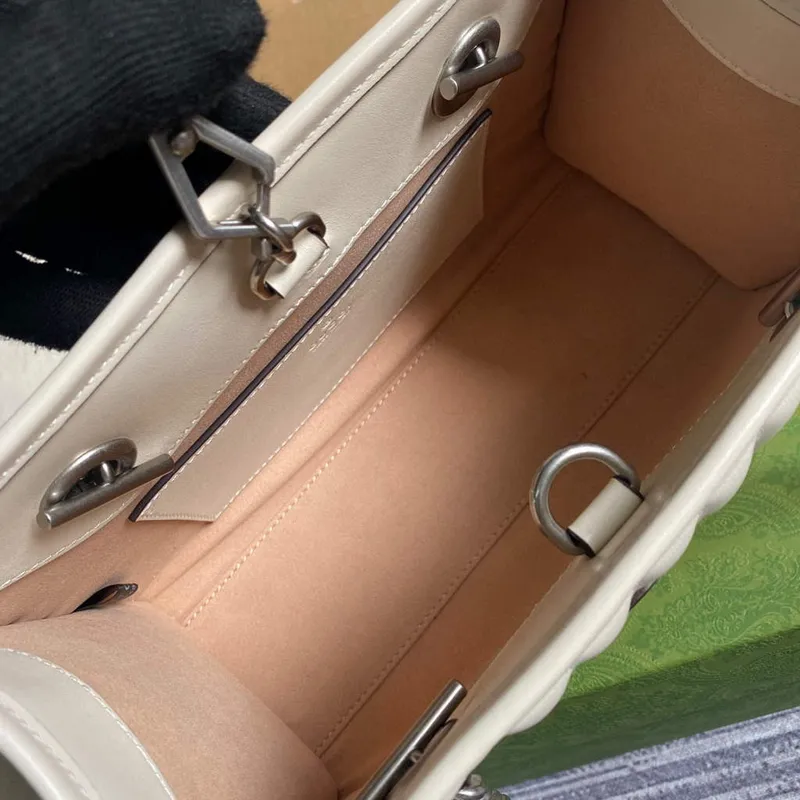 Gucci 681483 GG Marmont malá taška přes rameno Béžová