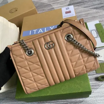 Gucci 681483 GG Marmont malá taška přes rameno Meruňková