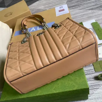 Gucci 681483 GG Marmont malá taška přes rameno Meruňková