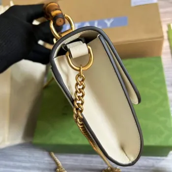 Gucci 675795 GG Velká taška s horním madlem s bambusem béžová