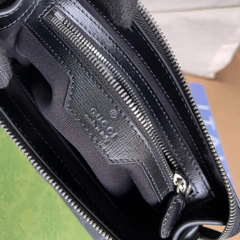 Gucci 674164 Messenger Bag s propleteným G černá