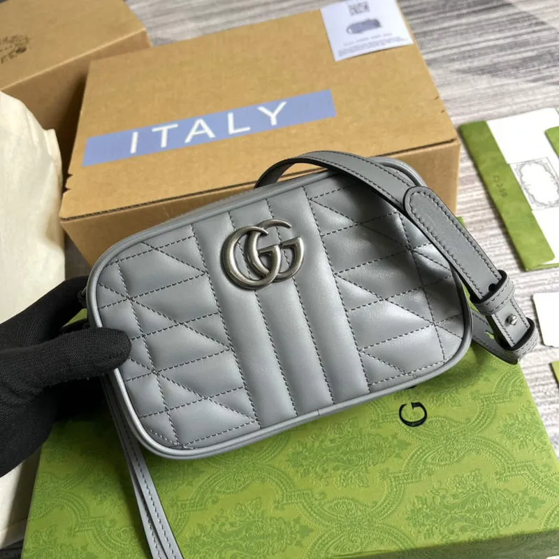Gucci 634936 GG Marmont Mini Kabelka přes rameno Šedá