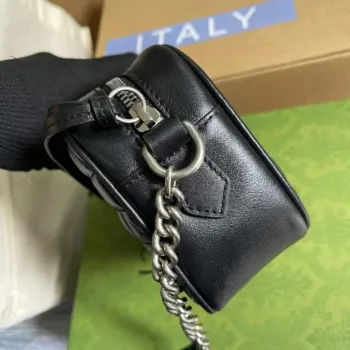 Gucci 634936 GG Marmont Mini Ramenní Taška Černá