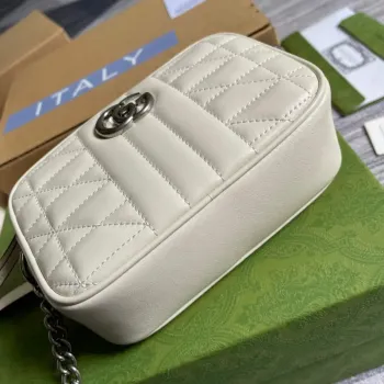 Gucci 634936 GG Marmont Mini Kabelka přes rameno Béžová