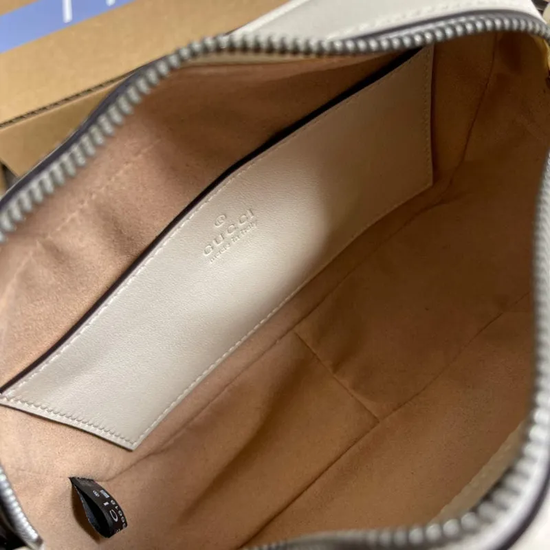 Gucci 634936 GG Marmont Mini Kabelka přes rameno Béžová