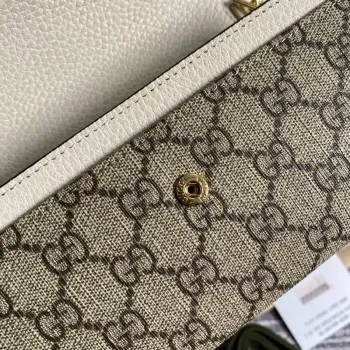 Gucci 546585 GG Marmont Řetězová peněženka Bílá