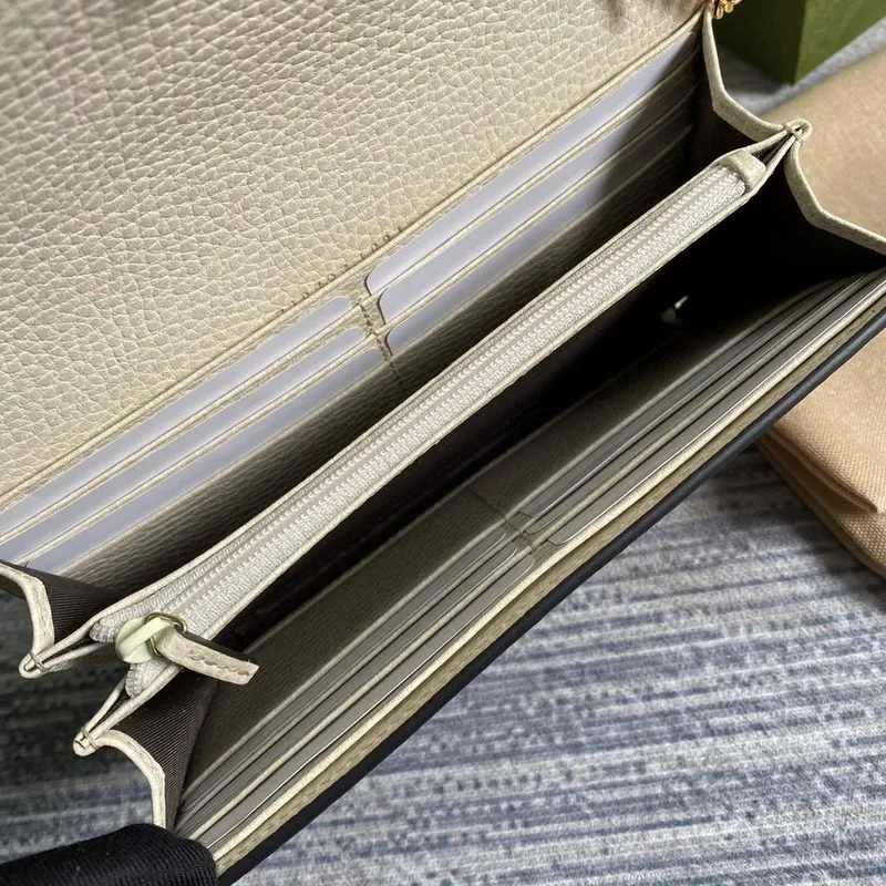 Gucci 546585 GG Marmont Řetězová peněženka Bílá