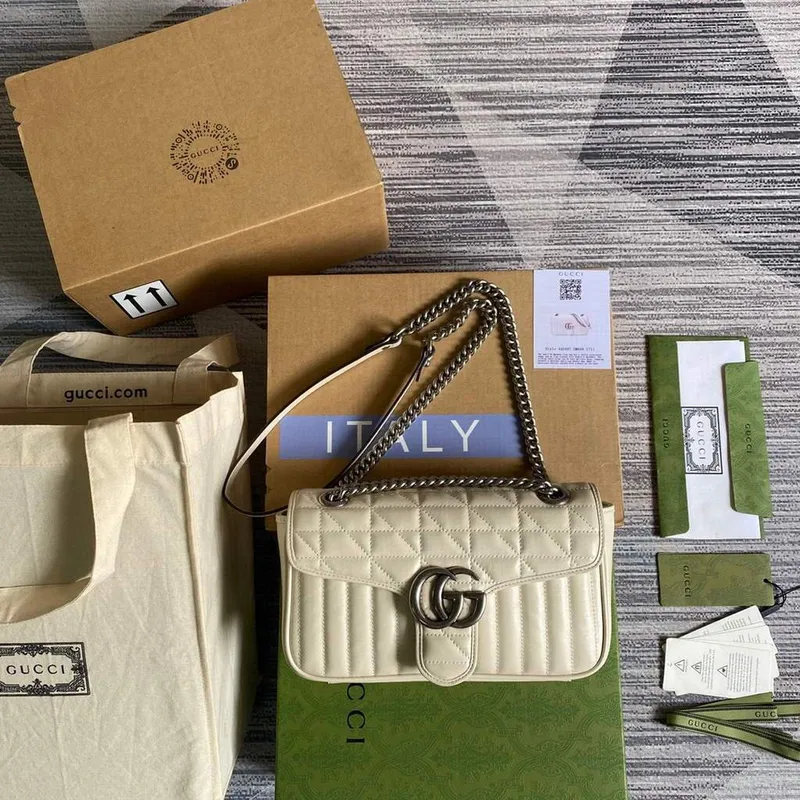 Gucci 443497 GG Marmont Malá Kabela přes Rameno Bílá