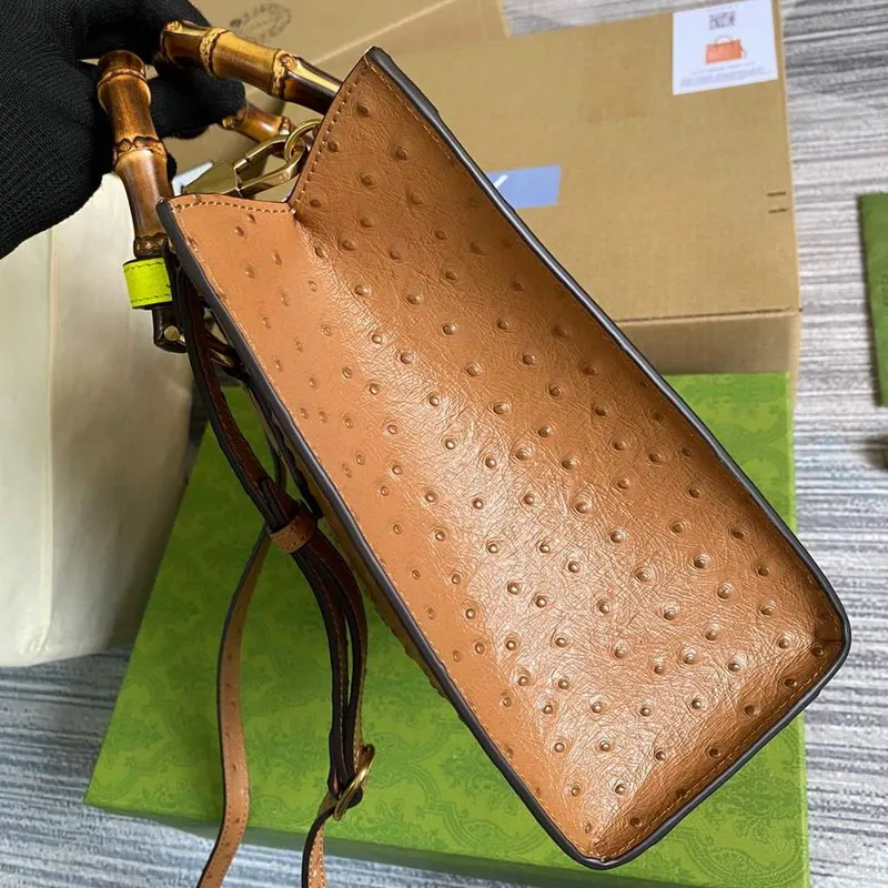 Gucci Diana Malá Taška Tote Pytel S Příčným Uchem 660195 Hnědá