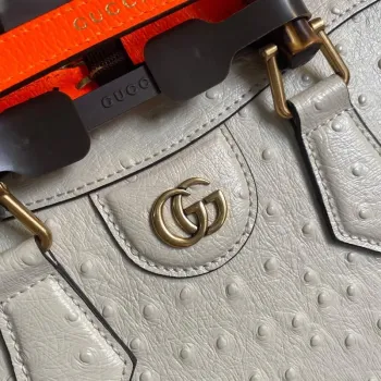 Gucci Diana Malá Tote Taška Pštrosí Taška s Horní Rukojetí 660195 Béžová