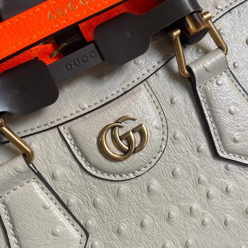 Gucci Diana Malá Tote Taška Pštrosí Taška s Horní Rukojetí 660195 Béžová
