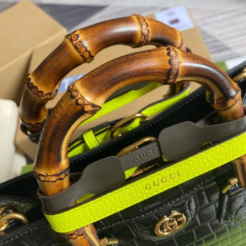 Gucci Diana Malá Tote Taška Krokodýlí Taška s Horní Rukojetí 660195 Černá