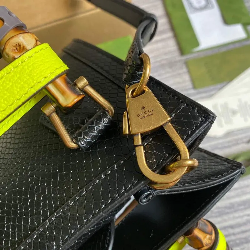 Gucci Diana Mini Tote Bag Hadí Taška s Horní Rukojetí Gucci 655661 Černá