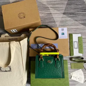 Gucci Diana Mini Tote Bag Pštrosí kůže Kabelka s horní rukojetí Gucci 655661 Zelená