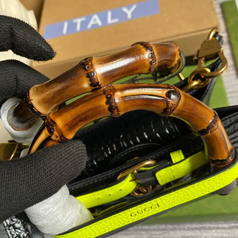 Gucci Diana Mini Tote Bag Krokodýlí kůže S držadlem Gucci 655661 Černá