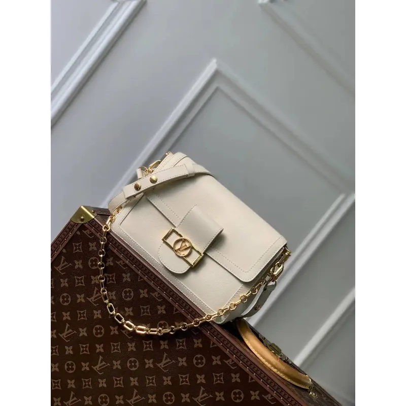 LV M25050 Louis Vuitton Dauphine Soft MM Taška Bílá