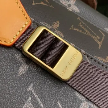 LV M14038 Batoh Louis Vuitton Christopher MM