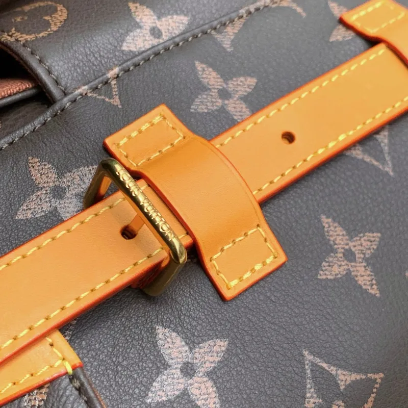 LV M14038 Batoh Louis Vuitton Christopher MM