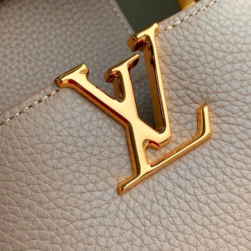 LV M12935 Louis Vuitton Capucines MM Kabelka Galet Šedá