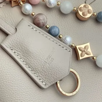 LV M12929 Louis Vuitton Capucines MM Souple Taška Greige