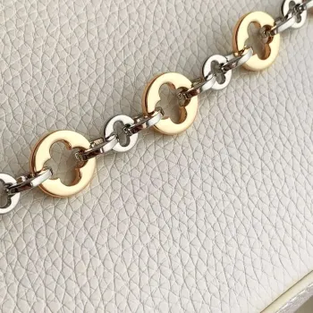 LV M12938 Louis Vuitton Capucines MM Kabelka Quartz Bílá