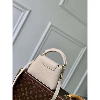 LV M12938 Louis Vuitton Capucines Mini Kabelka Quartz Bílá