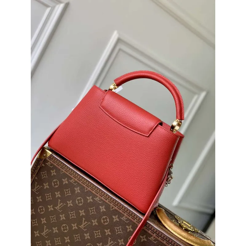 LV M12936 Louis Vuitton Capucines MM Kabelka Červená