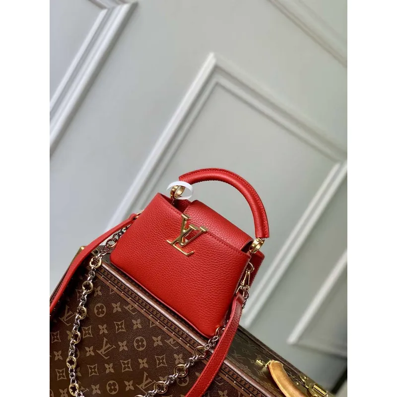 LV M12936 Louis Vuitton Capucines Mini Kabelka Červená