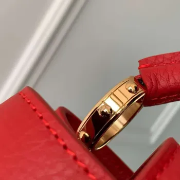 LV M12936 Louis Vuitton Capucines Mini Kabelka Červená