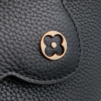 LV M12936 Louis Vuitton Capucines Mini Kabelka Černá