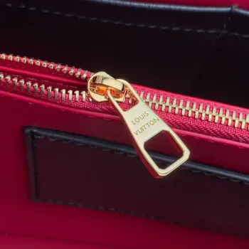 LV M12936 Louis Vuitton Capucines Mini Kabelka Černá