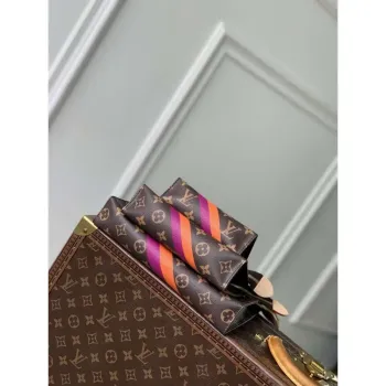 LV P01952 Louis Vuitton Trio Toaletní taška Mon Monogram Hnědá