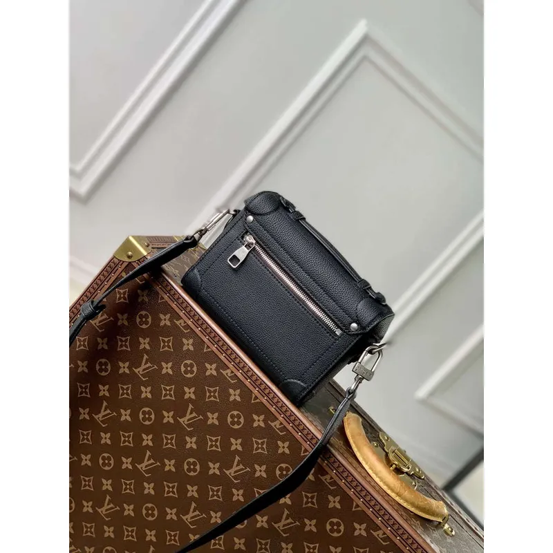 LV M11516 Louis Vuitton Soul Trunk Bag Černá