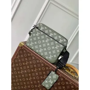LV M12490 Louis Vuitton Trio Messenger Bag Olivově zelená
