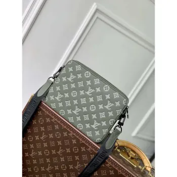 LV M12490 Louis Vuitton Trio Messenger Bag Olivově zelená