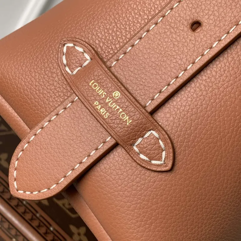 LV M13151 Louis Vuitton Low Key Messenger Bag Kávově hnědá