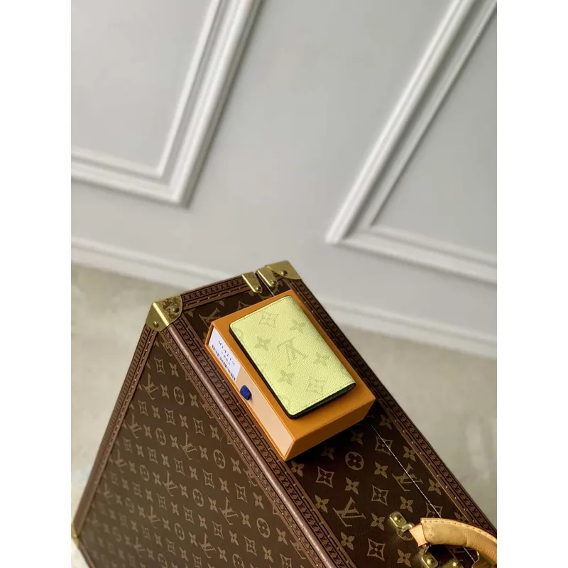 LV M14113 Louis Vuitton Pocket Organizer Taigarama Citronově žlutá