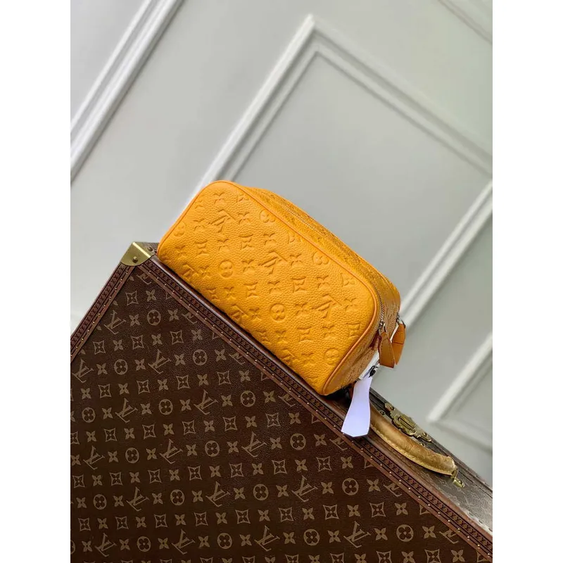 LV M12863 Louis Vuitton Locker Dopp Kit Monogram Taurillon Žlutá