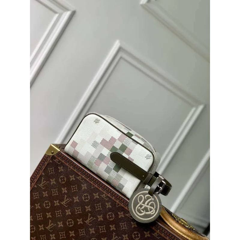 LV N00112 Louis Vuitton Locker Dopp Kit Damoflage Šedá Bílá