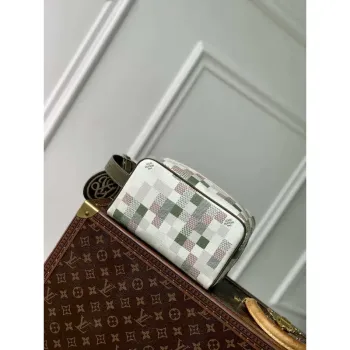 LV N00112 Louis Vuitton Locker Dopp Kit Damoflage Šedá Bílá