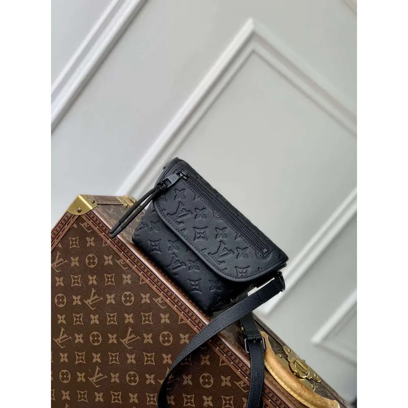 LV M12636 Louis Vuitton M14794 Pulse Wearable Wallet Černá